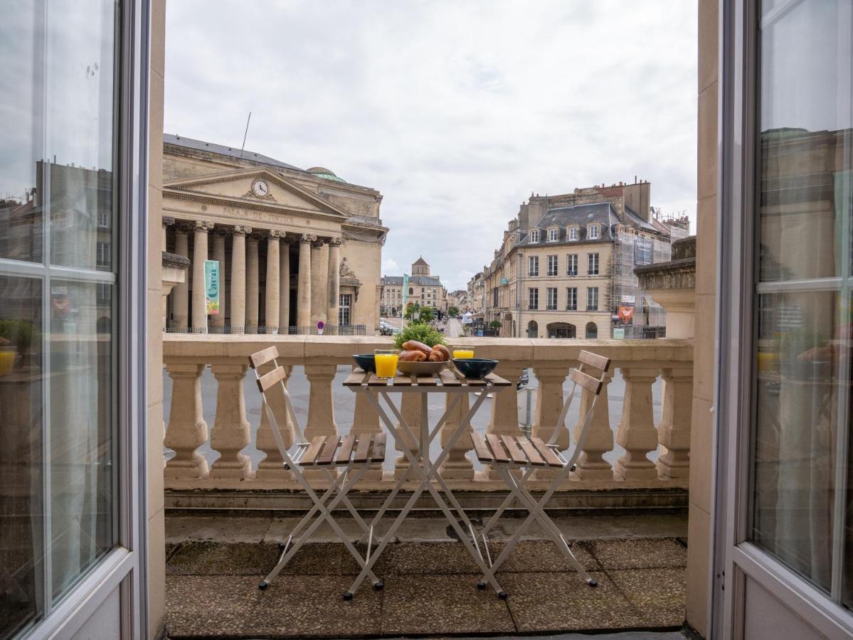 Studio Renove Avec Terrasse Et Vue Unique ! Caen Dış mekan fotoğraf